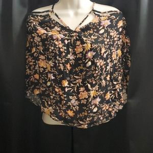 Black floral crop top